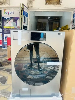 22.0kg and 11kg Dry Capacity Samsung Front-Load Washing Machine