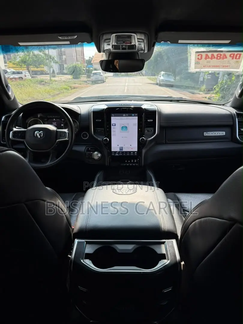 Dodge RAM 2022 Black
