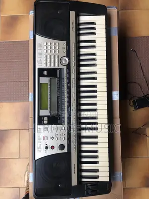 Yamaha Psr740