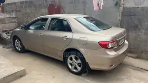 Toyota Corolla S Manual 2012 Silver