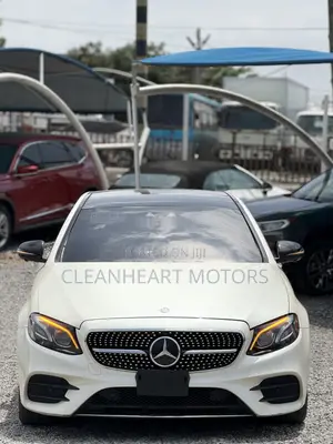 Mercedes-Benz E300 2018 White