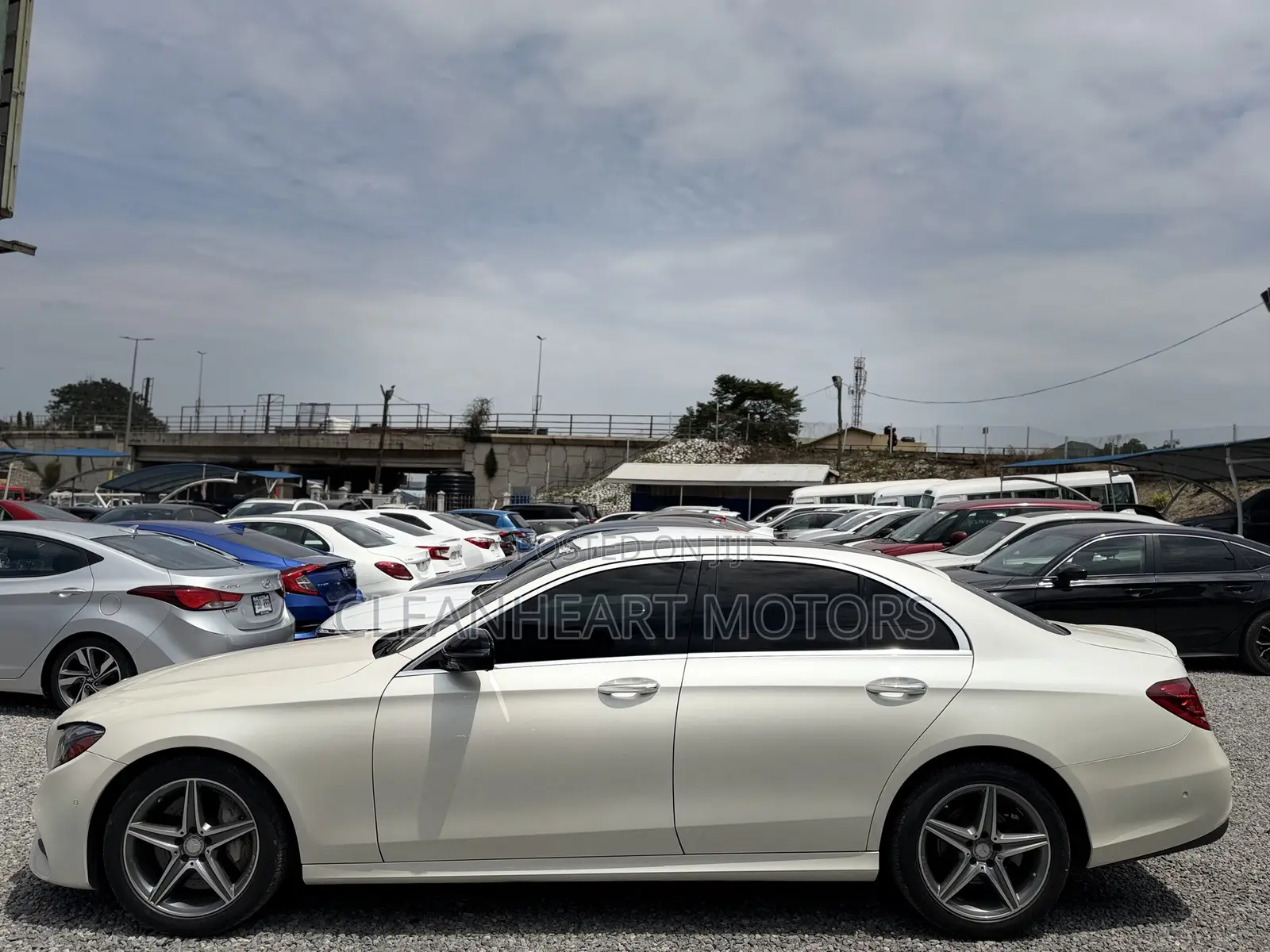 Mercedes-Benz E300 2018 White