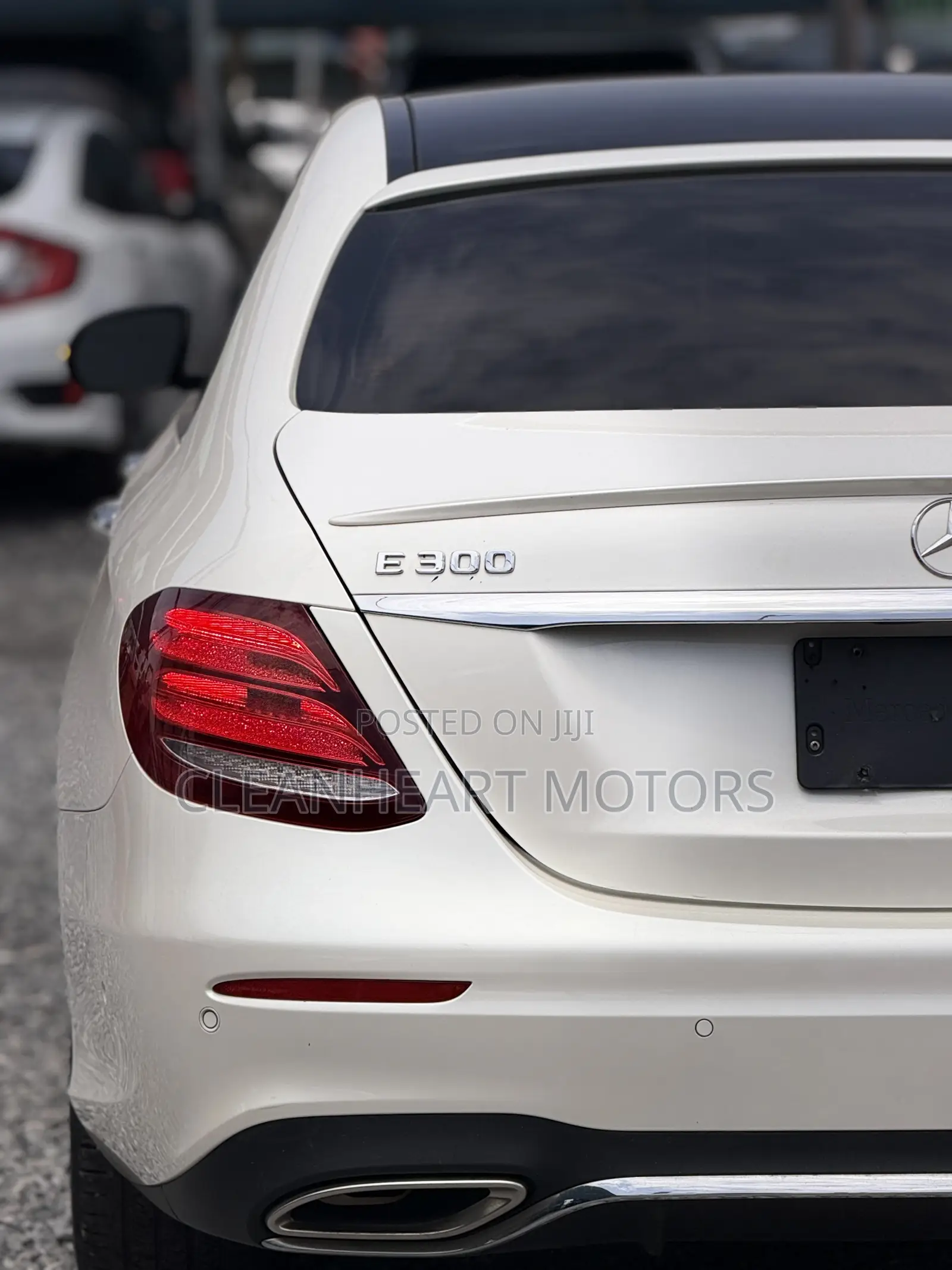 Mercedes-Benz E300 2018 White