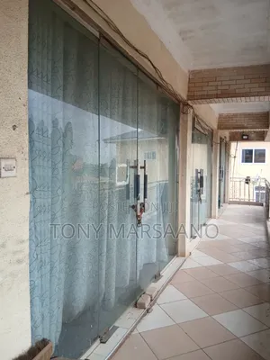 3 in 1 Shop for Rent in Westlegon