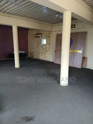 3 in 1 Shop for Rent in Westlegon