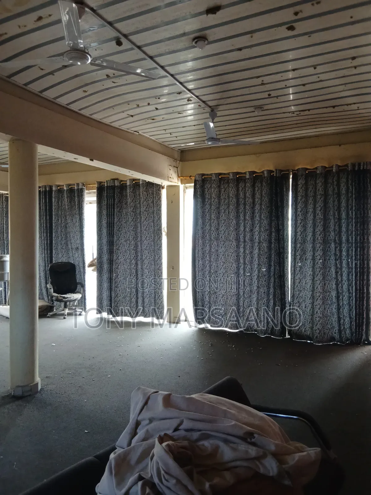 3 in 1 Shop for Rent in Westlegon