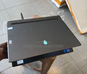 Laptop Dell Allenware M15 R5 16GB Intel Core i7 SSD 512GB