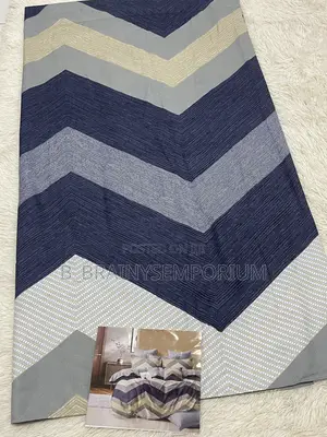 1 Flat Bedsheet + 4 Pillow Cases for King/Queen/Double Bed