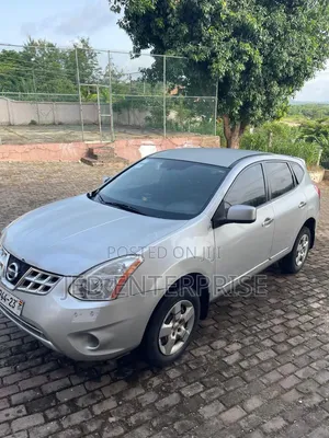 Nissan Rogue 2012 Silver