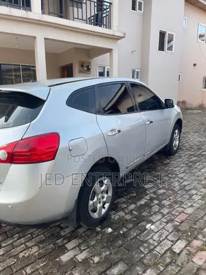 Nissan Rogue 2012 Silver