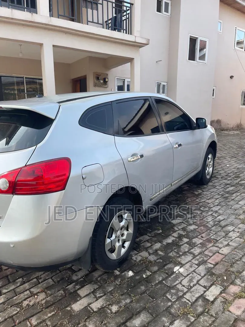 Nissan Rogue 2012 Silver