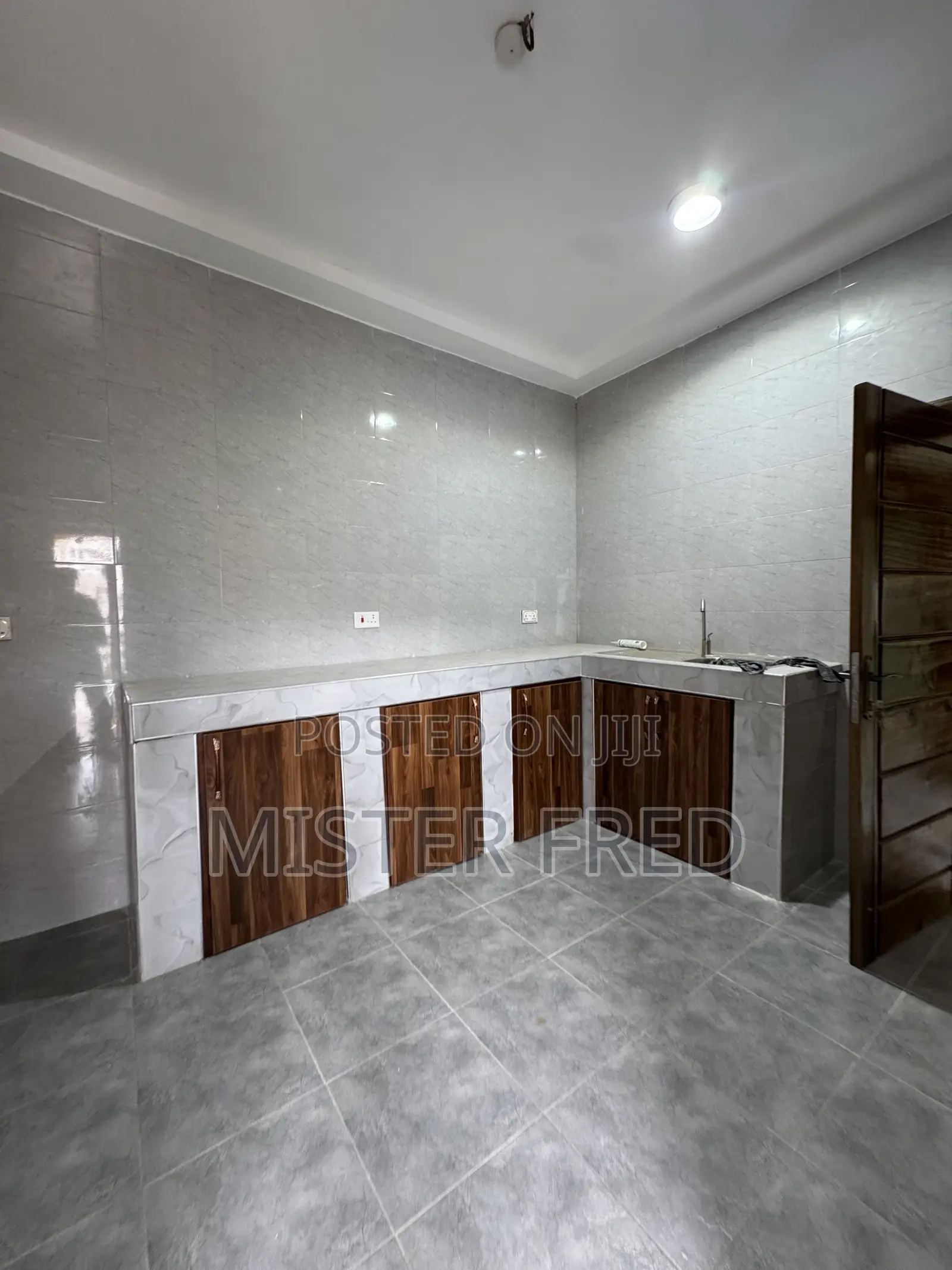 3bdrm Apartment in Ayalolo, Weija for rent