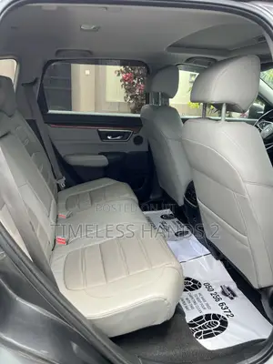 Honda CR-V Touring AWD 2018 Gray