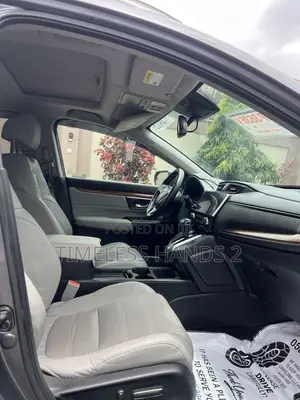 Honda CR-V Touring AWD 2018 Gray