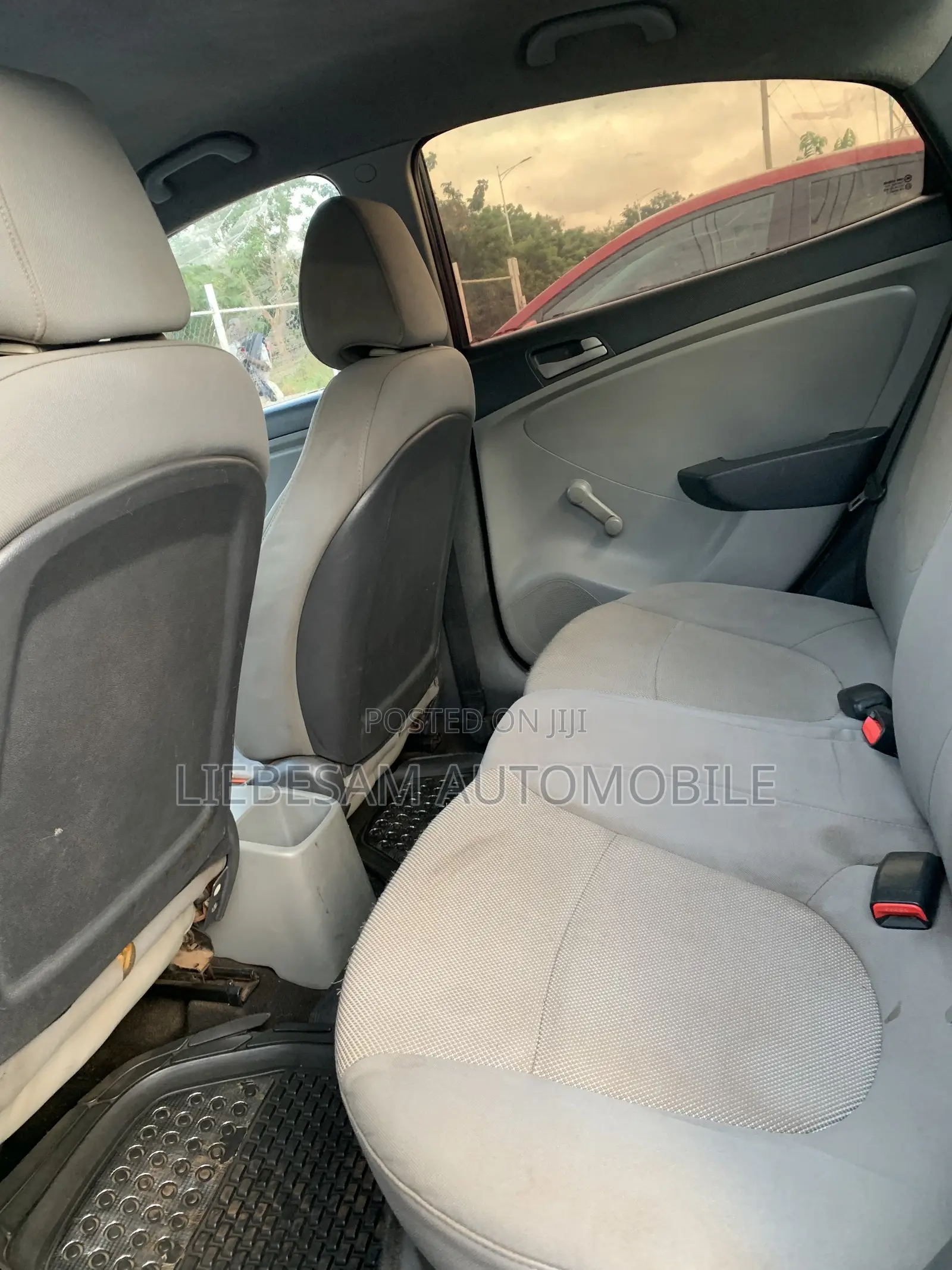 Hyundai Accent GLS 2012 Gray