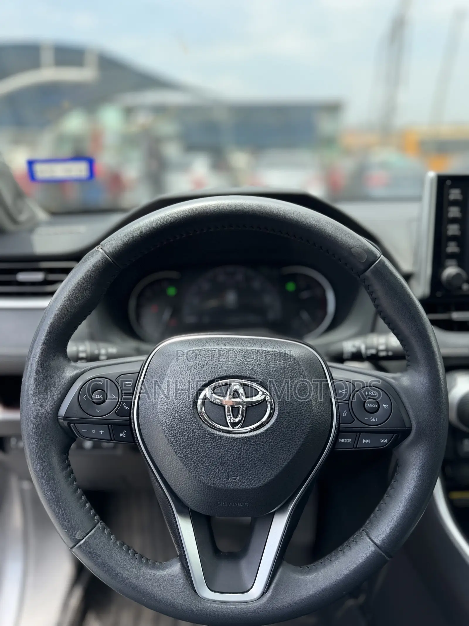 Toyota RAV4 Limited AWD 2019 Gray