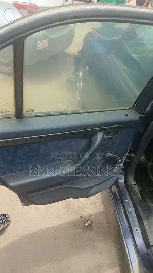 Mercedes-Benz C180 1998 Blue