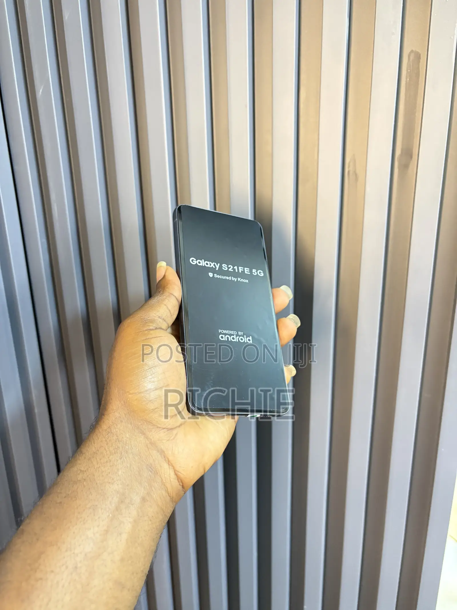 New Samsung Galaxy S21 FE 5G 128 GB Gray