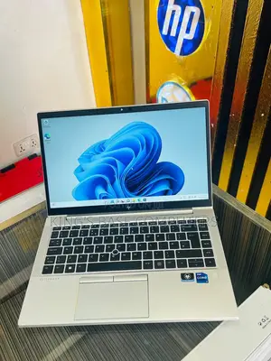 Laptop HP EliteBook 640 G9 16GB Intel Core i5 SSD 256GB