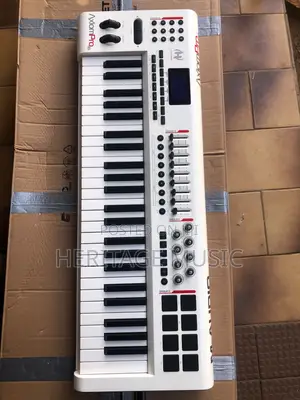 M-Audio Axiom Pro 49