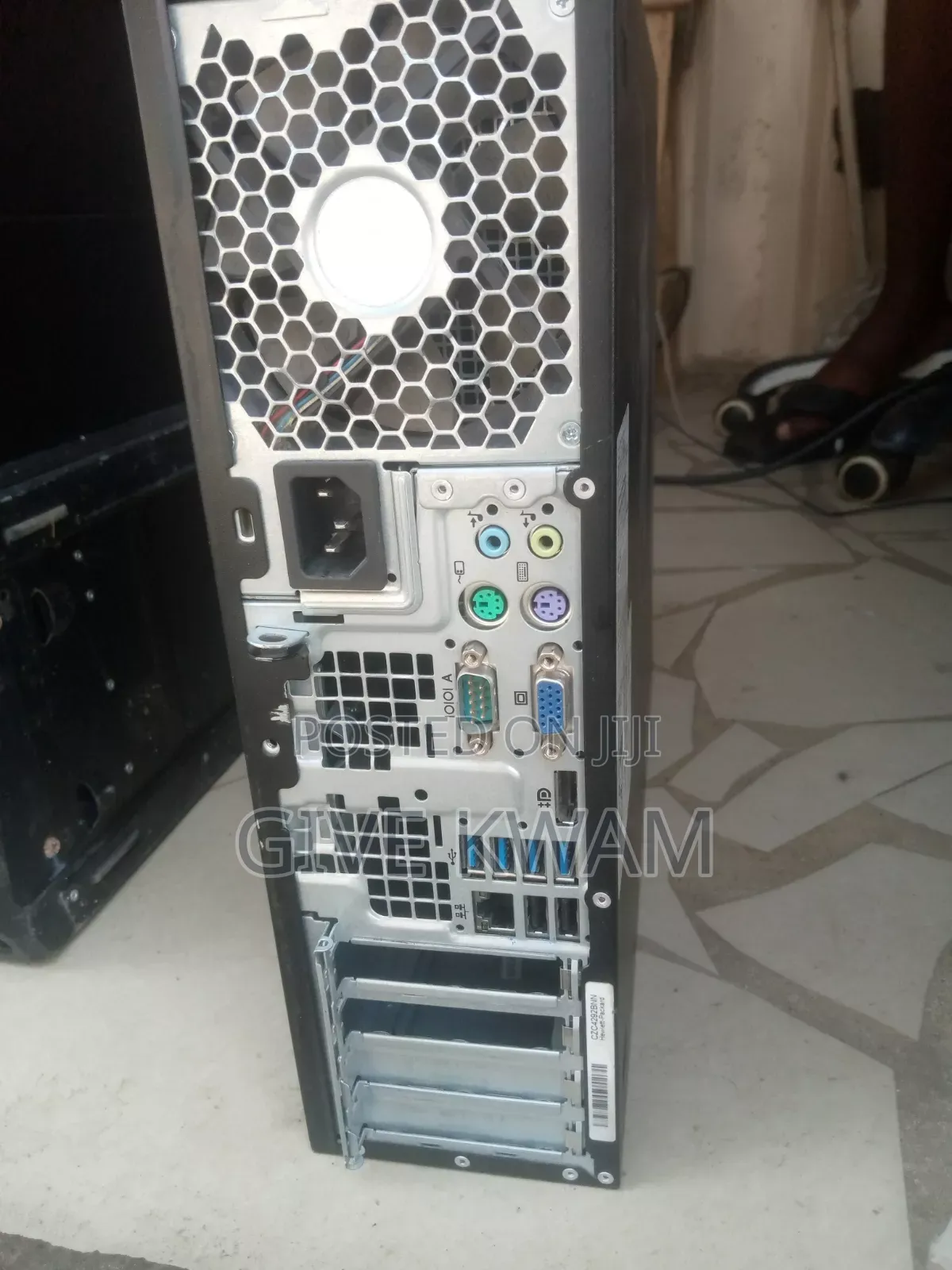 Desktop Computer HP 4GB HDD 250GB
