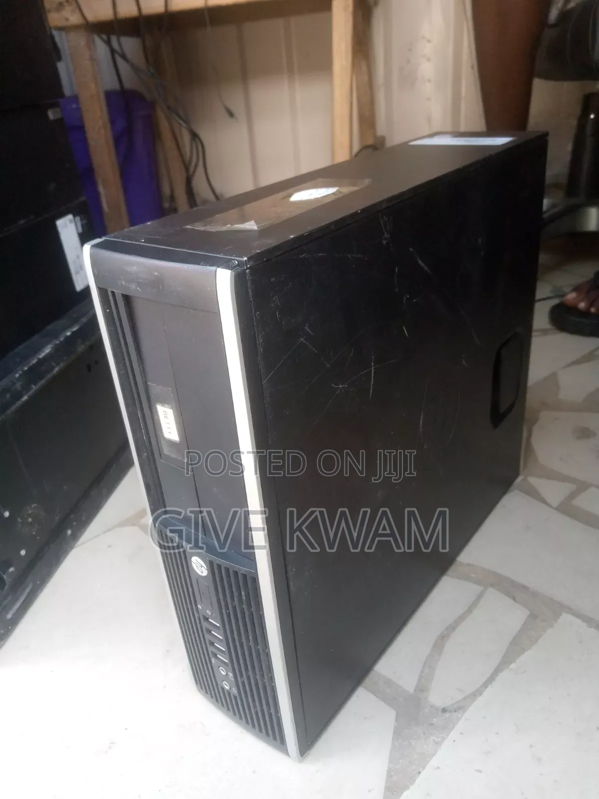 Desktop Computer HP 4GB HDD 250GB