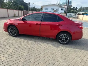 Toyota Corolla 2017 Red