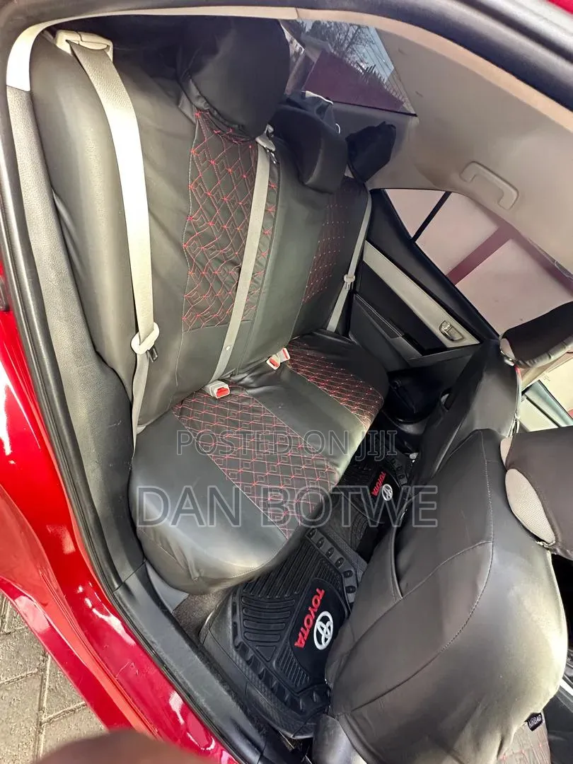 Toyota Corolla 2017 Red