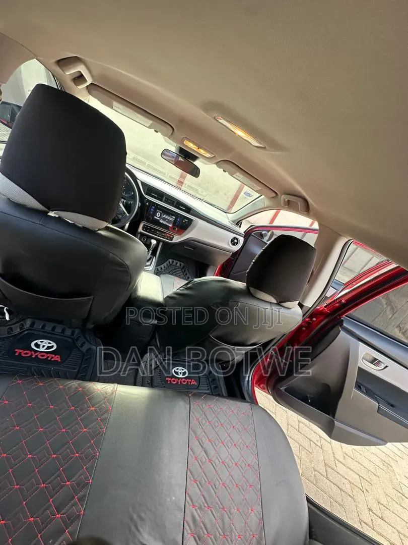 Toyota Corolla 2017 Red
