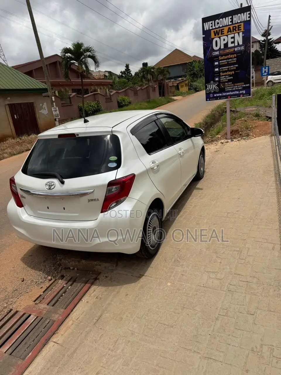 Toyota Vitz 1.3 FWD 5dr 2015 White