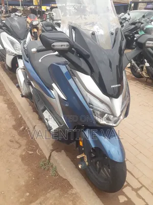 Honda Forza 2022 Blue