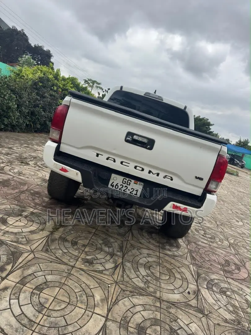 Toyota Tacoma TRD Off Road 2017 White