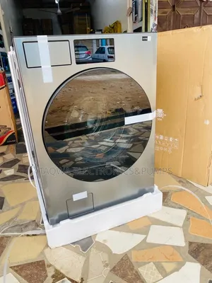Quite Washing Samsung 22kg Wash and Dry