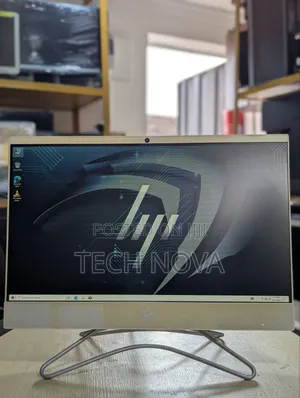 Desktop Computer HP 200 G4 22 All-in-One 8GB AMD HDD+SSD 128GB