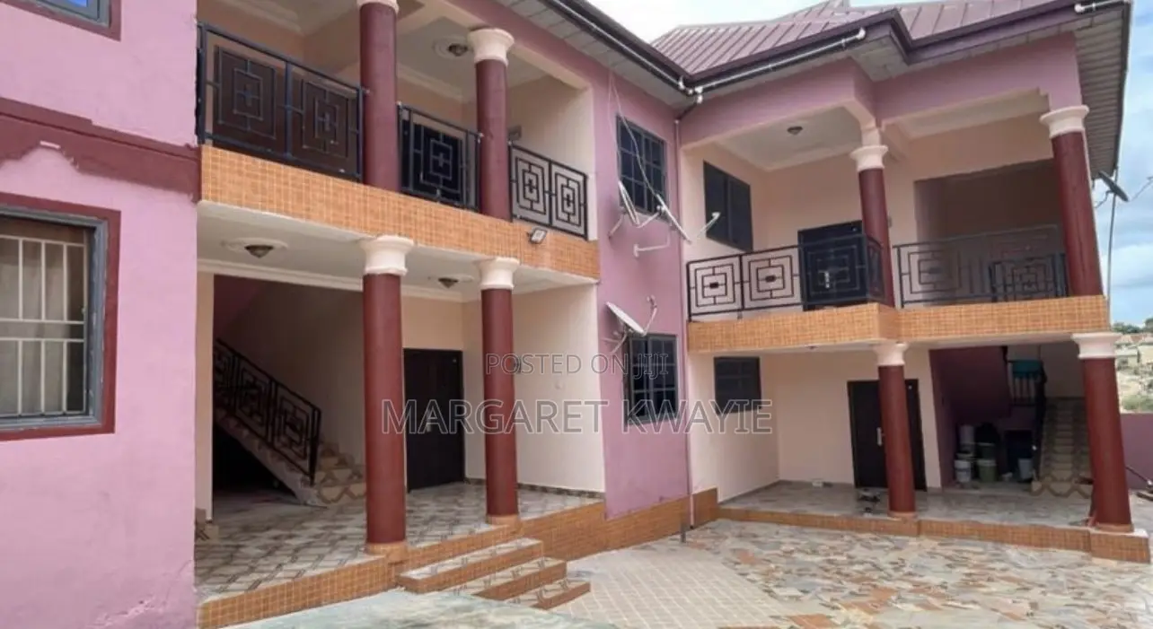 1bdrm Block of Flats in Chamber And Hall, Atwima Kwanwoma for rent