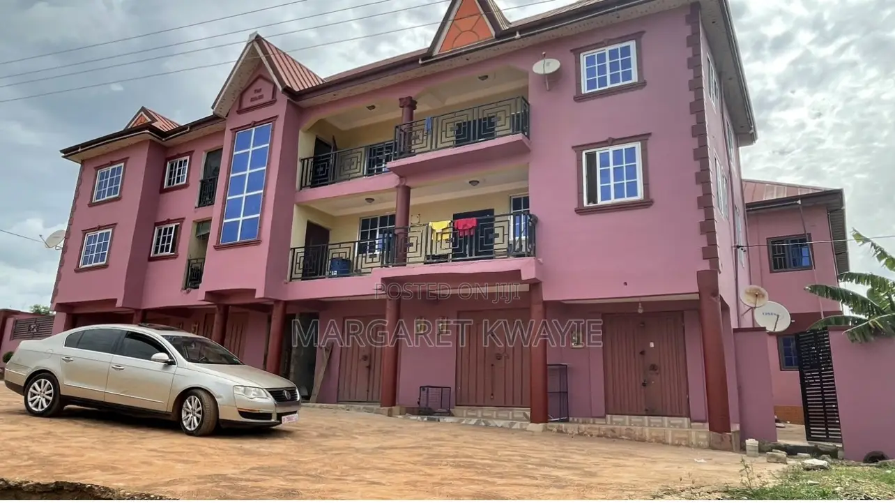 1bdrm Block of Flats in Chamber And Hall, Atwima Kwanwoma for rent