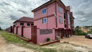 1bdrm Block of Flats in Chamber And Hall, Atwima Kwanwoma for rent