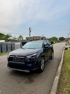 Toyota RAV4 XLE Premium AWD 2023 Blue