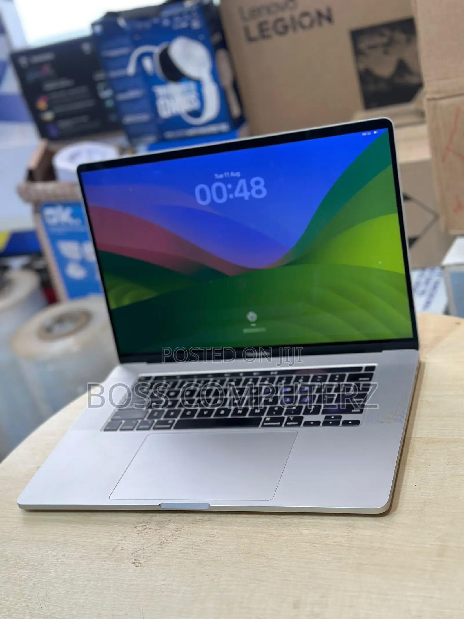 Laptop Apple MacBook Pro 2019 32GB Intel Core i9 SSD 1T