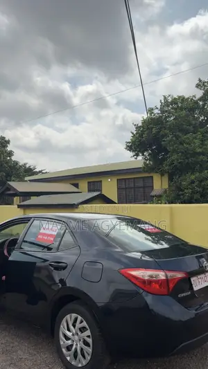 Toyota Corolla 2018 Black