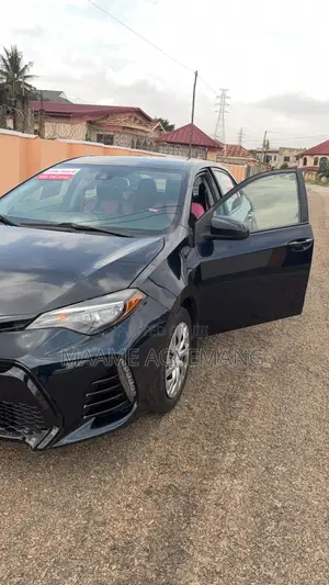 Toyota Corolla 2018 Black