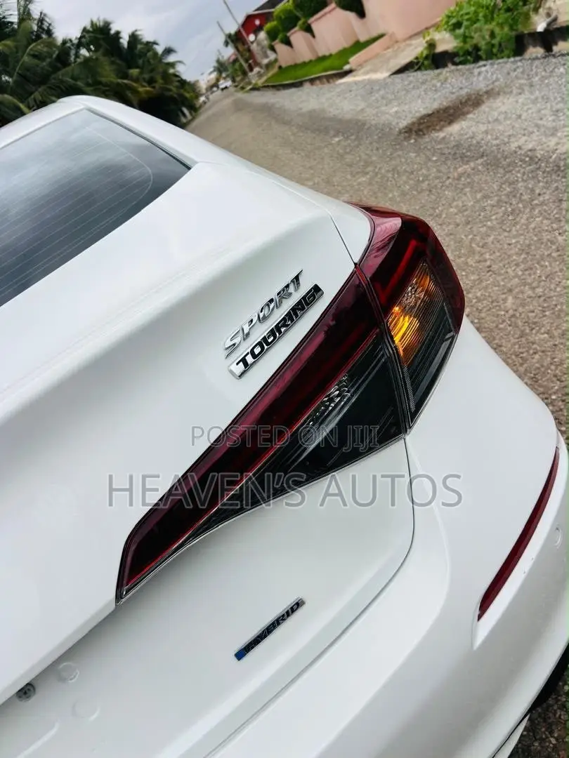 Honda Civic Touring CVT 2024 White