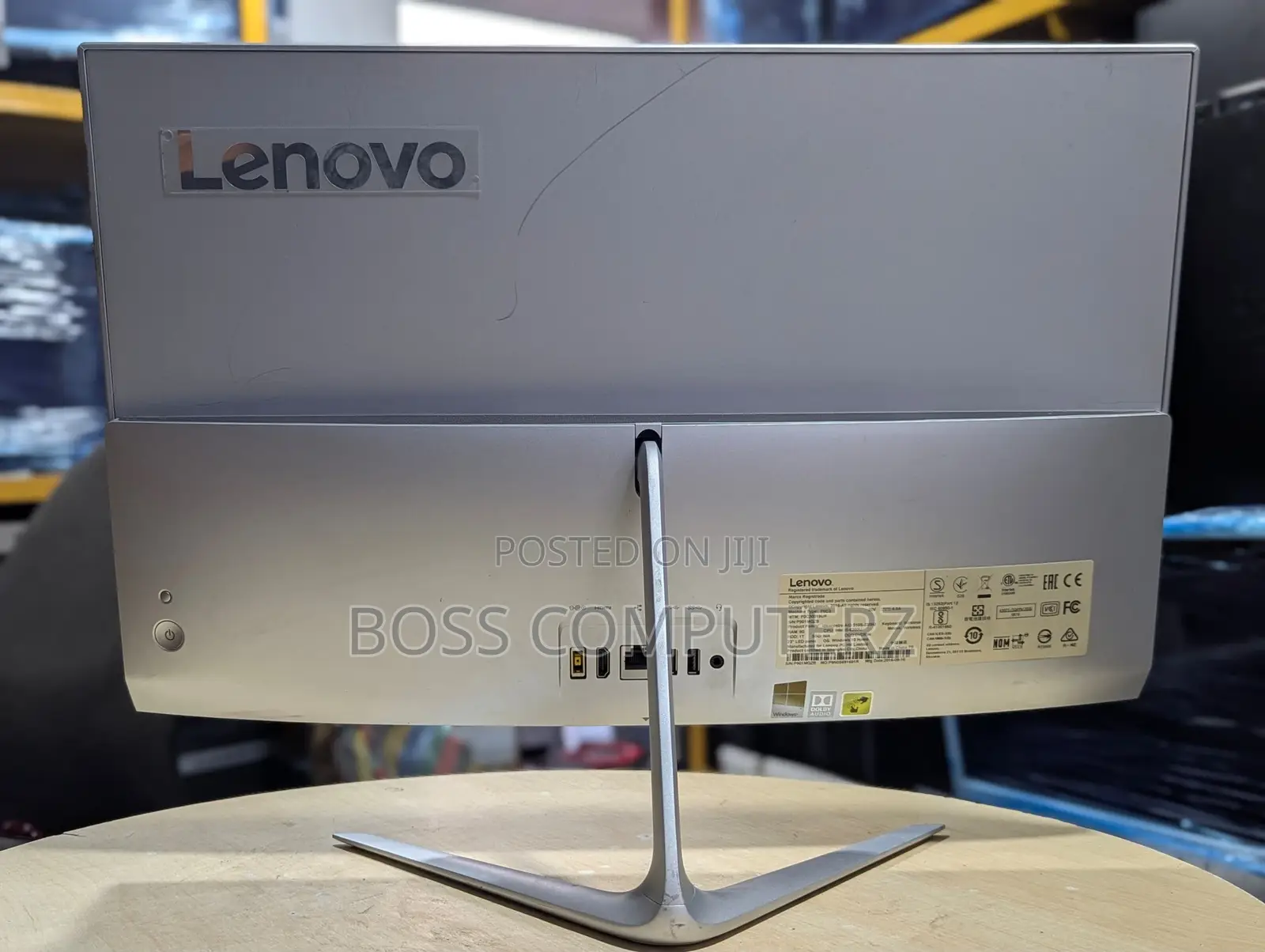 Desktop Computer Lenovo ideacentre AIO 510S 8GB Intel Core i5 SSD 256GB