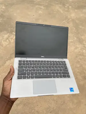 Laptop Dell Latitude 7320 16GB Intel Core i7 SSD 256GB