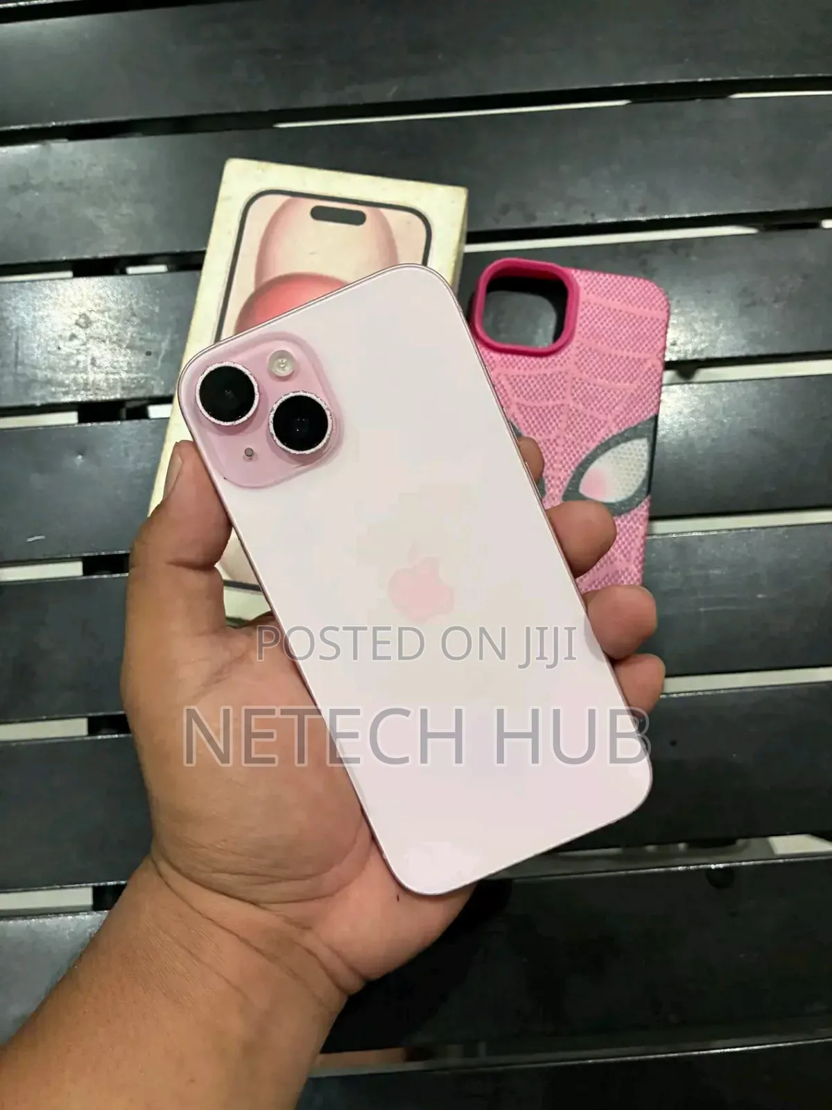 New Apple iPhone 15 256 GB Pink