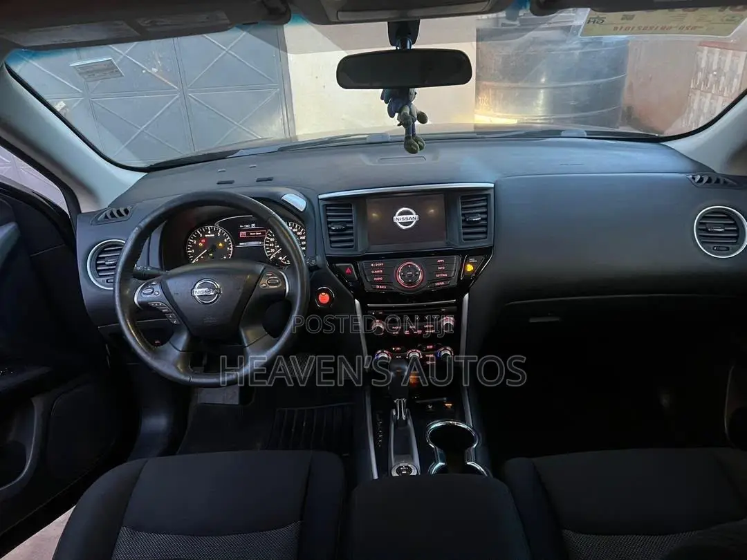 Nissan Pathfinder 2027 Black