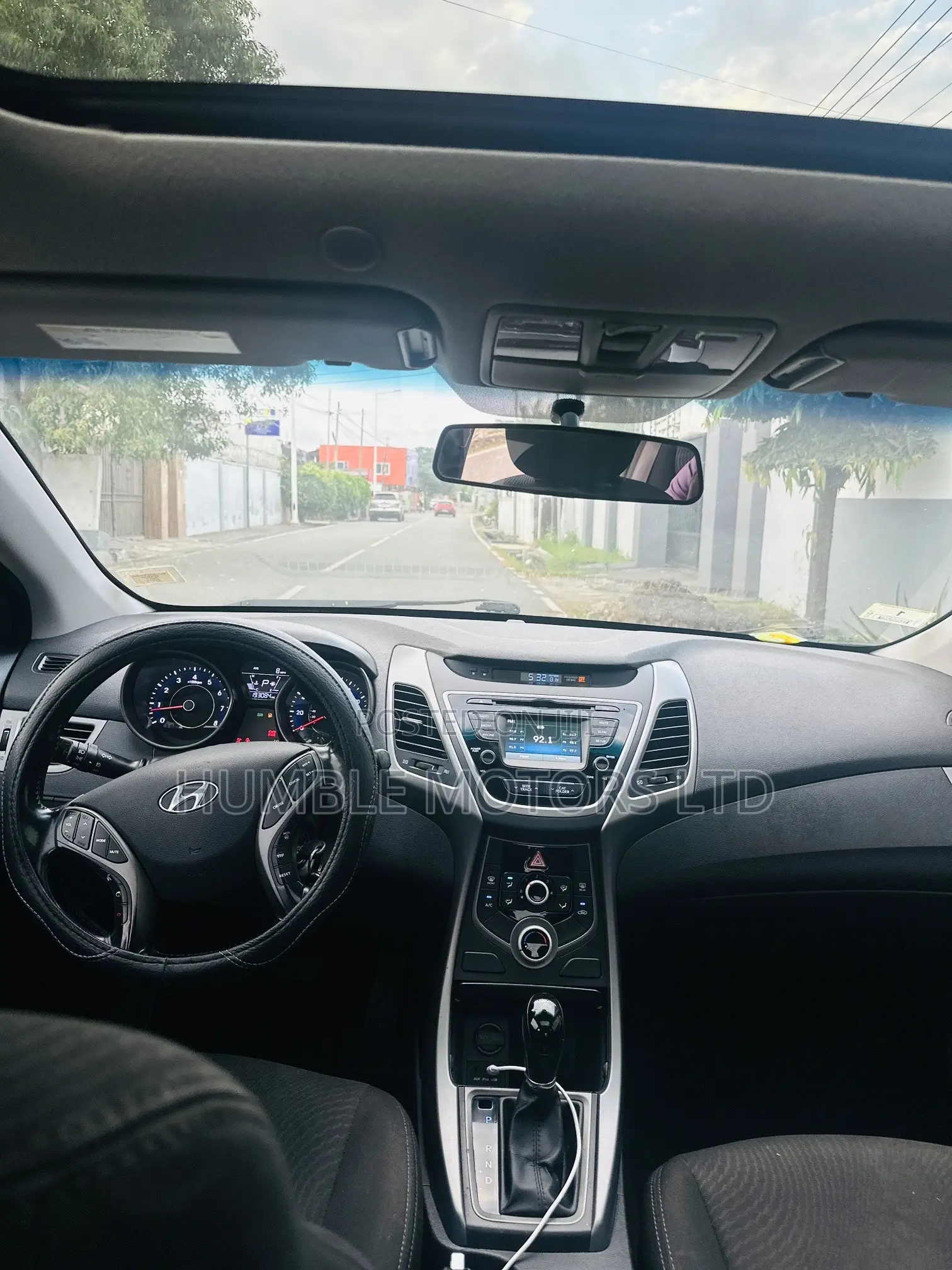 Hyundai Elantra 2015 White
