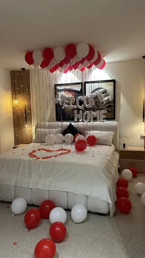 Balloon Room Decor
