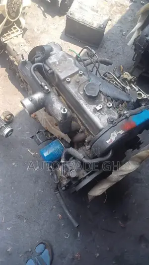 Hyundai Porter II 2.5 Diesel Engine + Gearbox Available