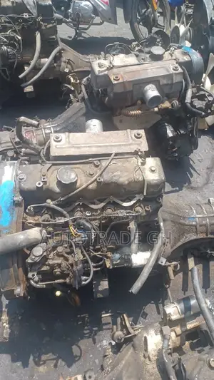 Hyundai Porter II 2.5 Diesel Engine + Gearbox Available